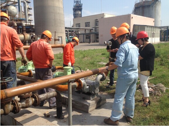 II硫磺污水池污水提升泵3.jpg II硫磺污水池污水提升泵3.jpg