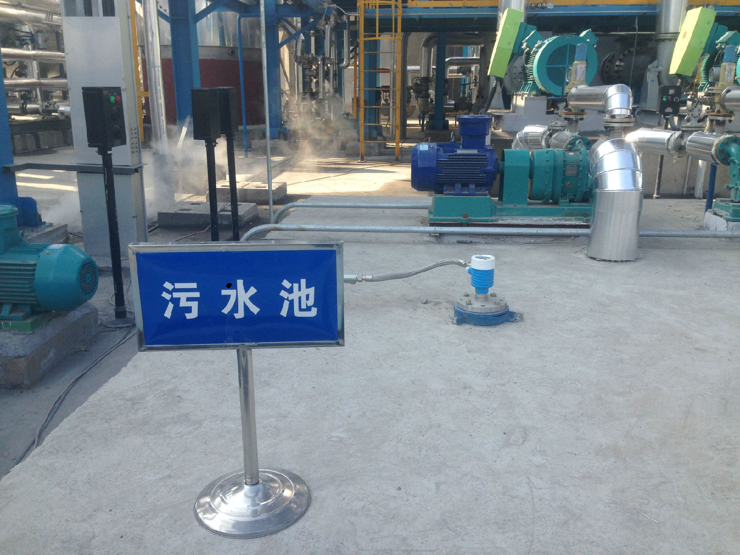 含硫污水池內沉淀的污泥使用羅德泵處理