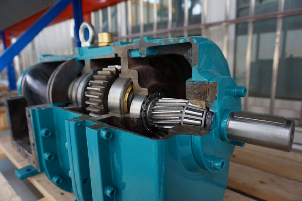 羅德凸輪轉子泵剖面圖 羅德凸輪轉子泵剖面圖