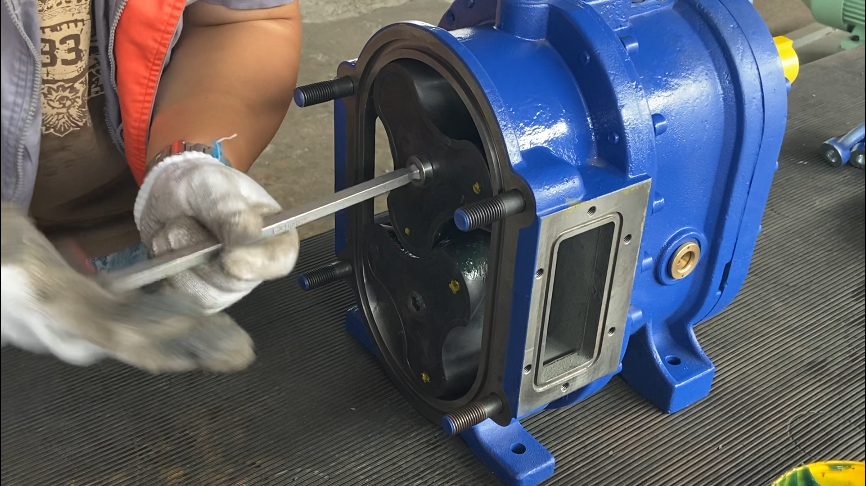 旋入封頭螺絲 旋入封頭螺絲